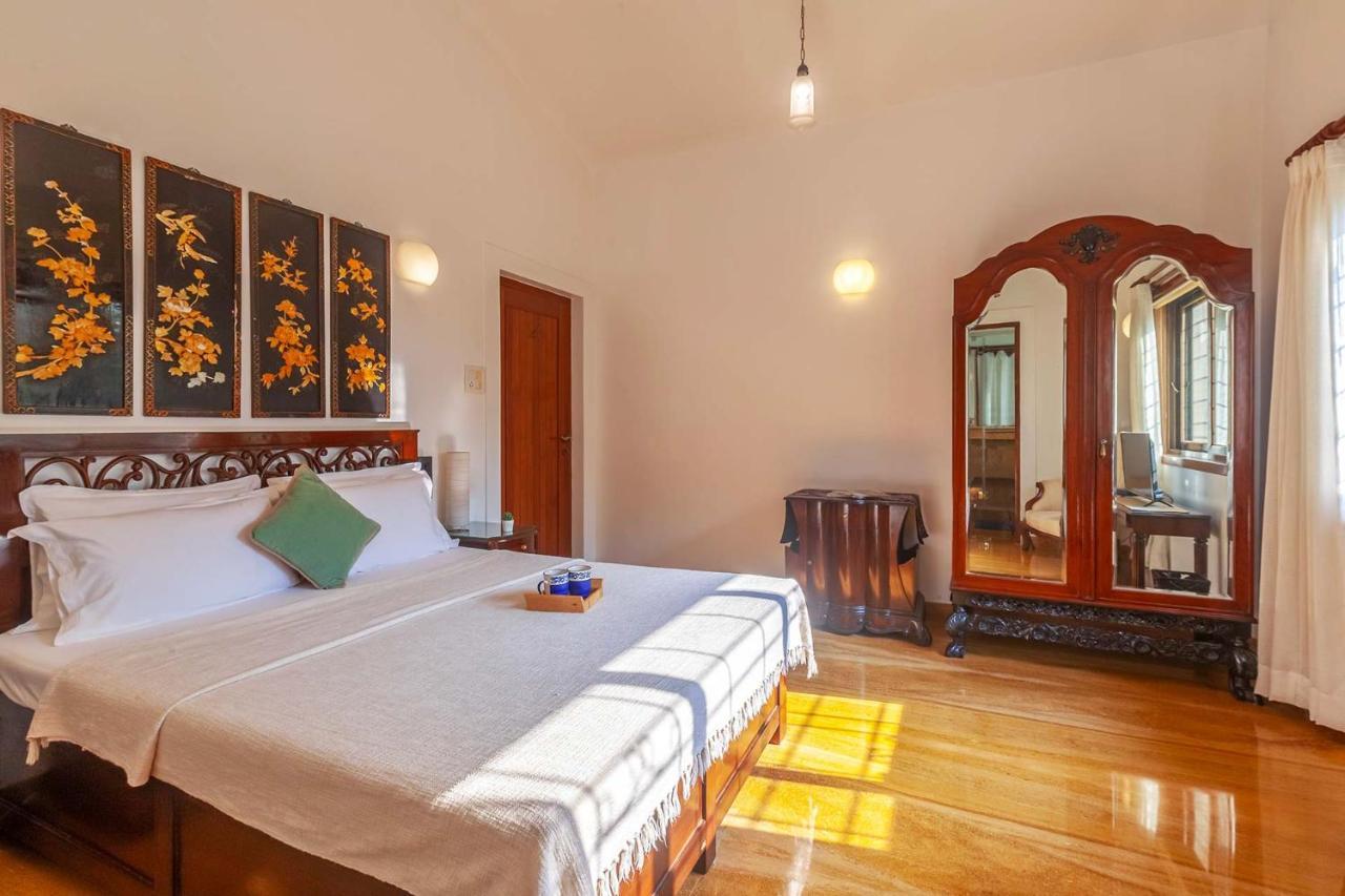 Stayvista'S Casa Palmera - Pet-Friendly Villa With Pool, Garden With Gazebo, And Indoor & Outdoor Games Alībāg Eksteriør billede