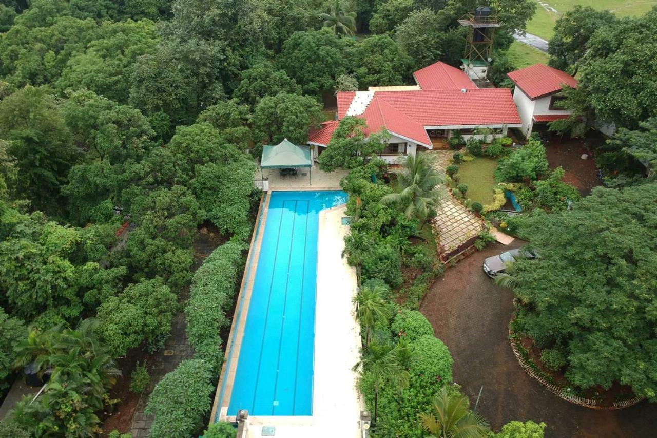 Stayvista'S Casa Palmera - Pet-Friendly Villa With Pool, Garden With Gazebo, And Indoor & Outdoor Games Alībāg Eksteriør billede